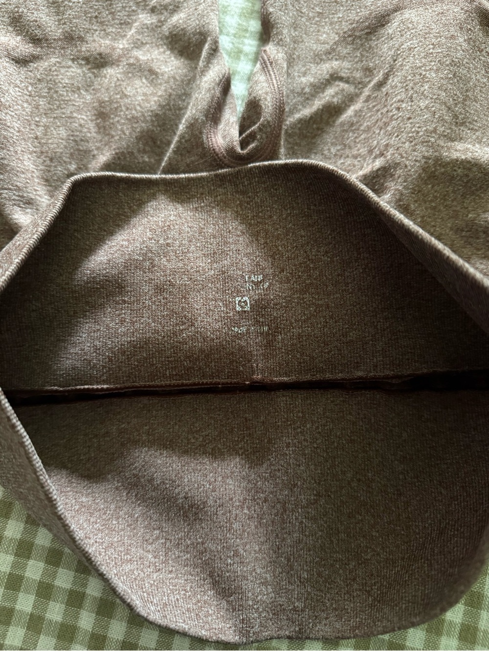 Cocoa Contour Seamless Shorts - Picture 3 of 3